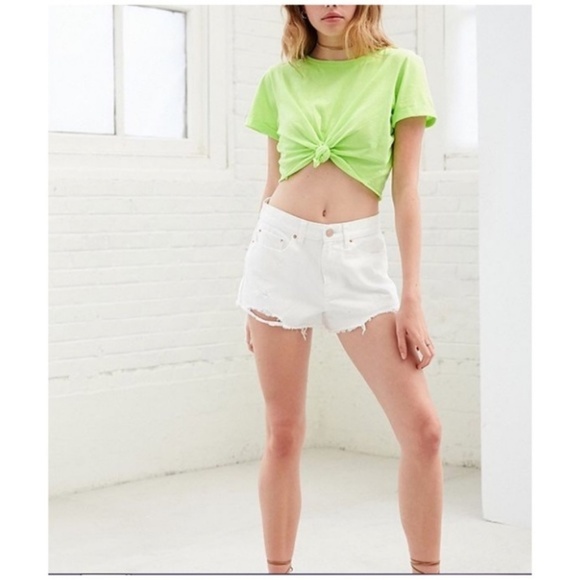NEW BDG Hang Tight Knot Front Short Sleeve Tee Green Crop Top Size Large - Picture 1 of 8